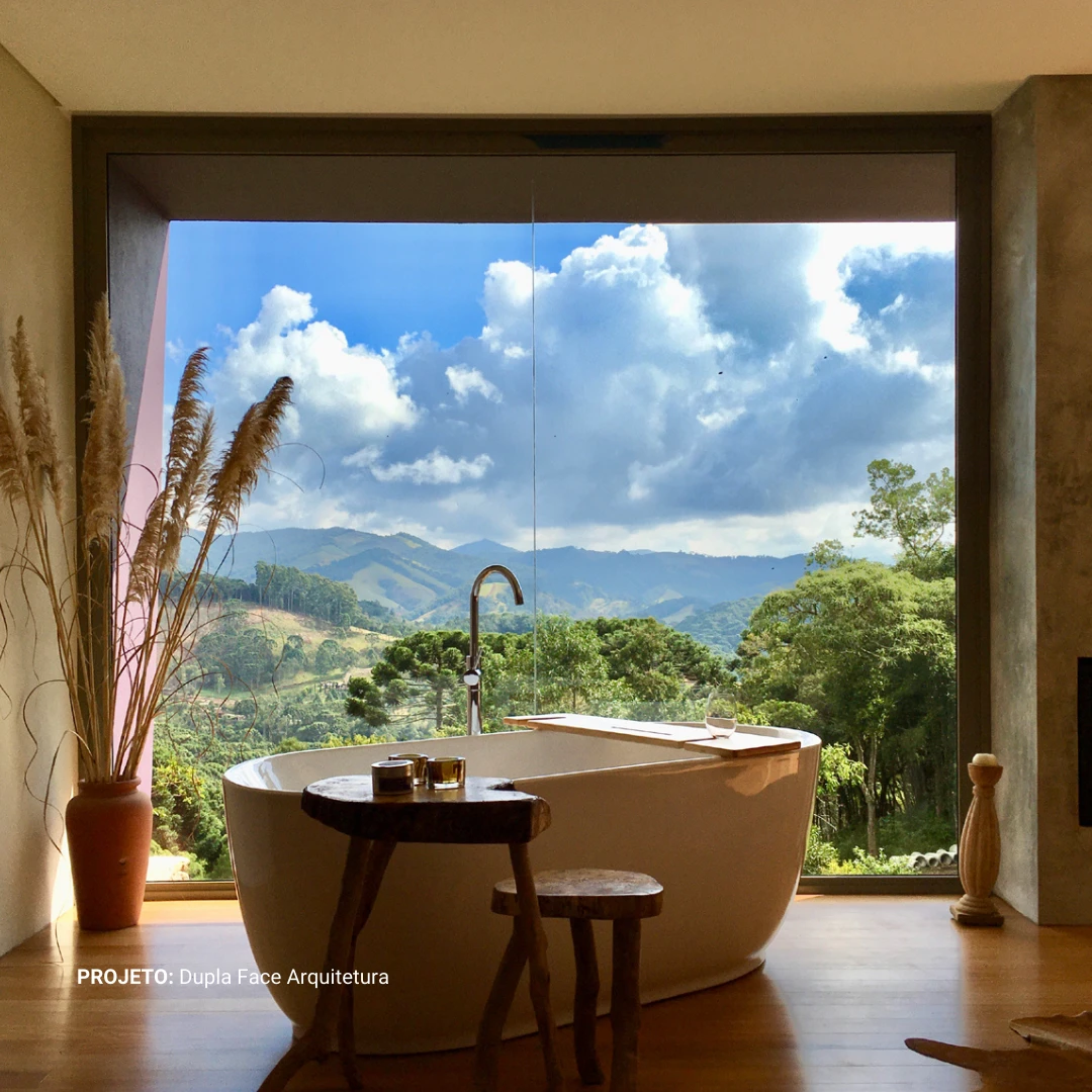 Banheira Immersi Garopaba Glossy White para 2 pessoas com 12 jatos e cascata vista frontal pormenorizada