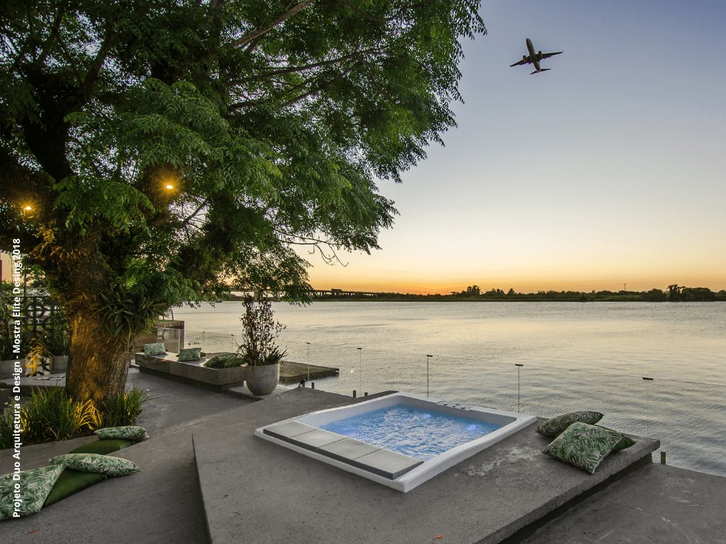 SPA Relax Axell SMC para 8 pessoas com 80 jatos vista frontal detalhada do 202cm x 201cm x 87cm